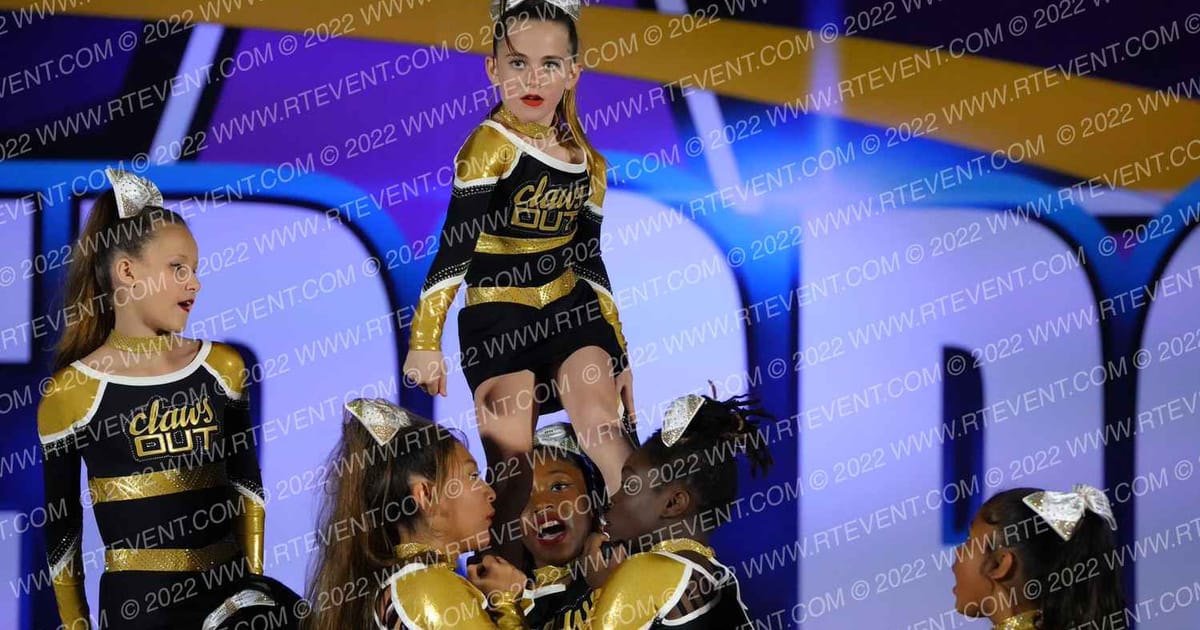 Claws Out All Stars Sassy Cats · Cheer Sport Classic