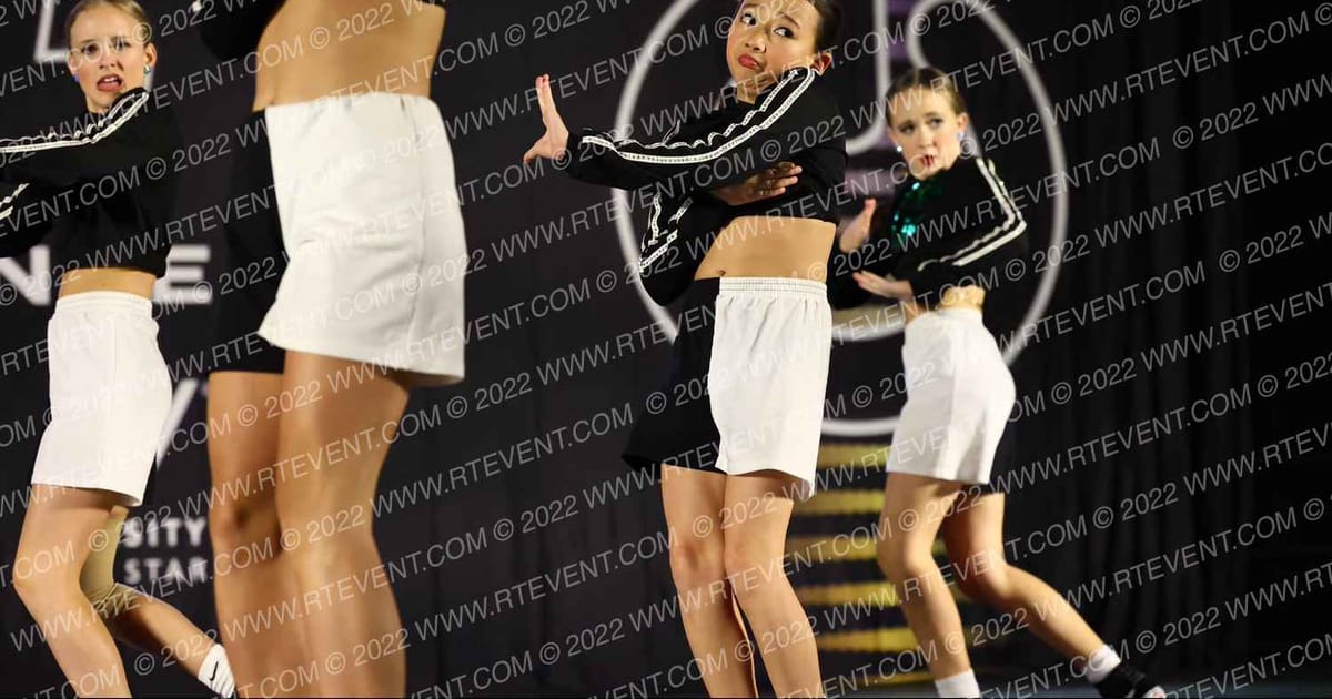 Dancin Bluebonnets Youth Hip Hop Small · The Groove Dance Grand Nationals