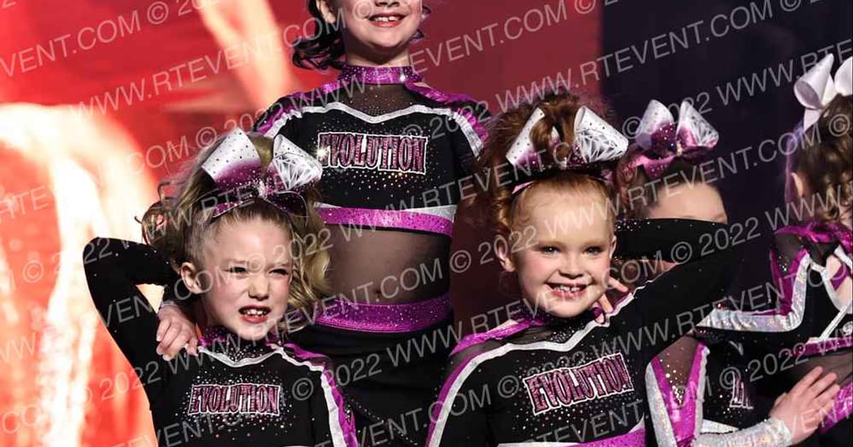 Evolution Cheer Pink Diamonds · Gold Rush Chicago