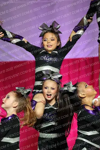 Majestic Youth Sports Center Divas