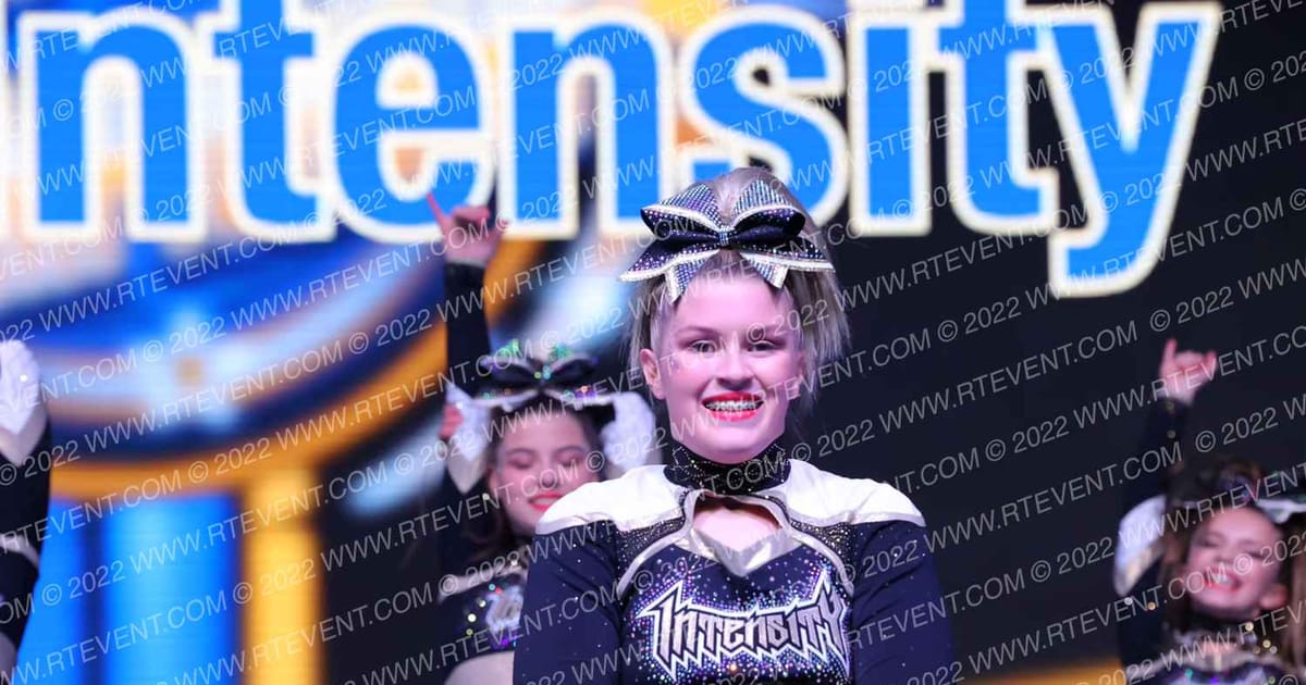 Cheer Intensity Stingrays · WCC Mohegan Sun FIXED