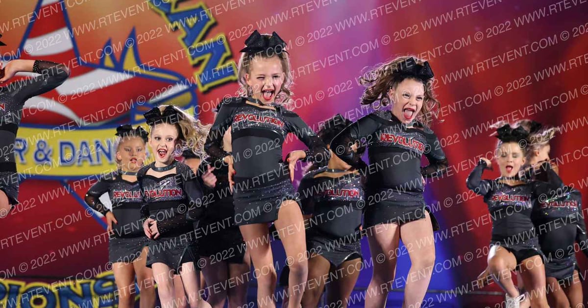 Cheer Revolution BANG · The American Royale Sevierville Nationals DIDII