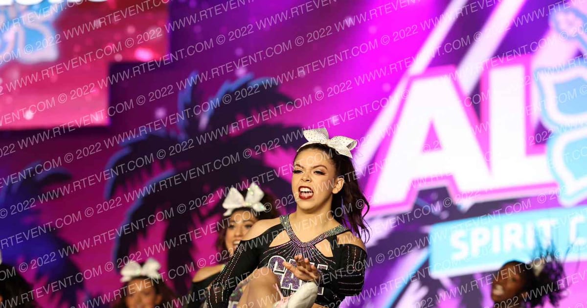 The California All Stars - Mesa Vixens · Aloha Grand Nationals