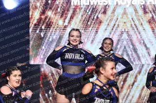 Midwest Royals All Stars Girl Fight