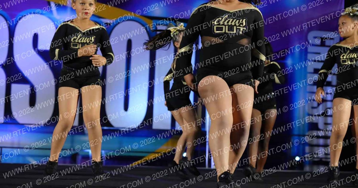 Claws Out All Stars Little Lynx · Cheer Sport Classic