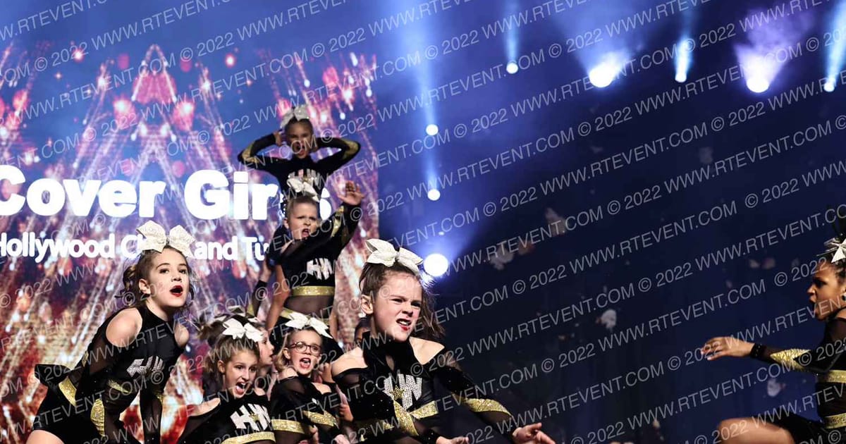 Hollywood Cheer and Tumble Cover Girls · Gold Rush Chicago