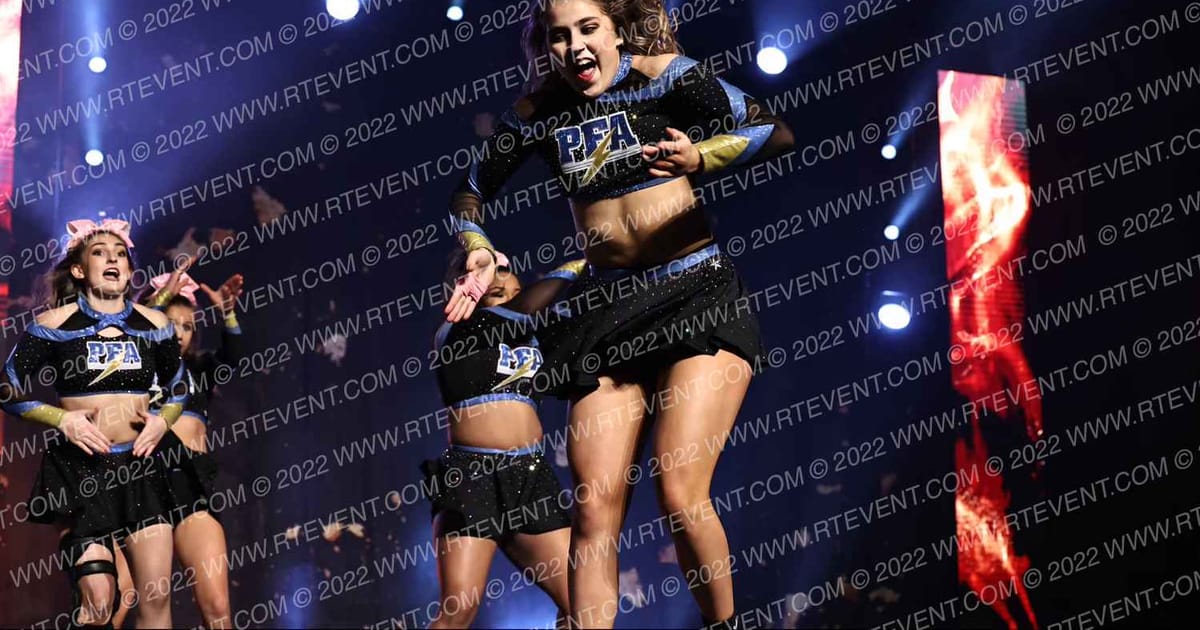 Power Force Athletics (Power Force Athletics) Atomic Bomb · Gold Rush Chicago