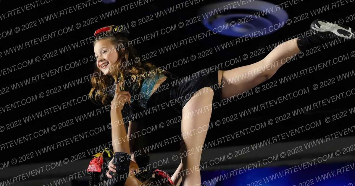 LA Dream All Stars Love · Cheer Sport Classic