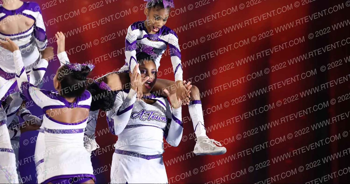 A-Towne Athletics Elite The Crystals · The American Royale Sevierville Nationals DIDII