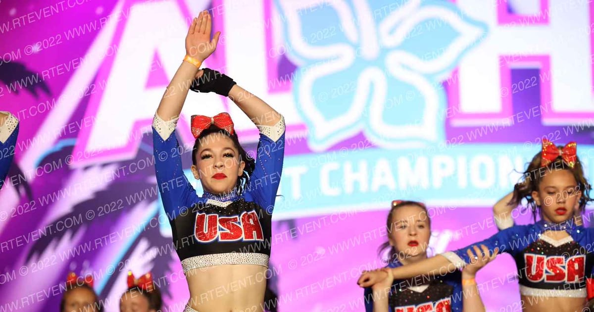 USA Starz Lady Starz · Aloha Grand Nationals