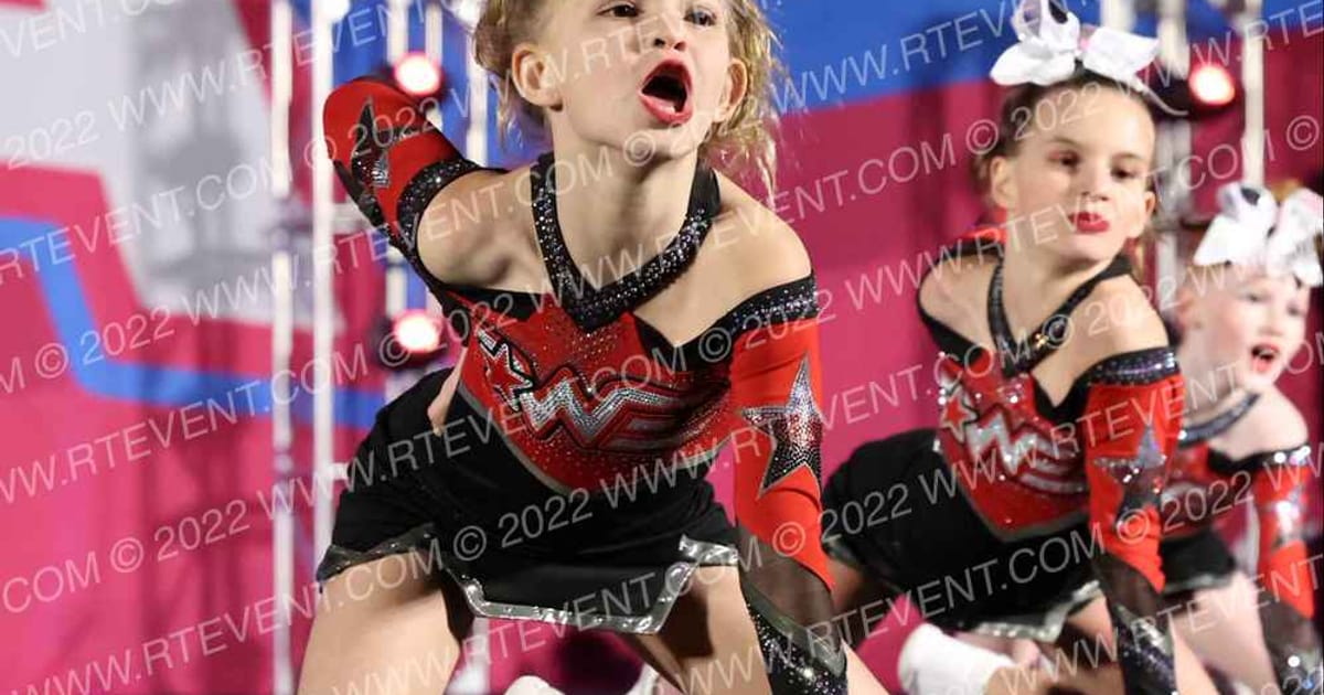 Woodlands Elite - Cincinnati Cherry Bombs · Aloha Indy Showdown