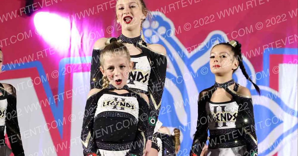 Legends Cheer Academy II Silver Clubs · Aloha Indy Showdown