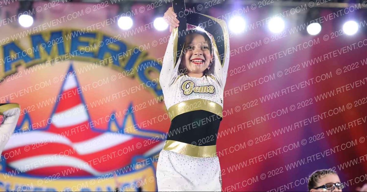 HCA Gems Pink Ladies · The American Royale Sevierville Nationals DIDII
