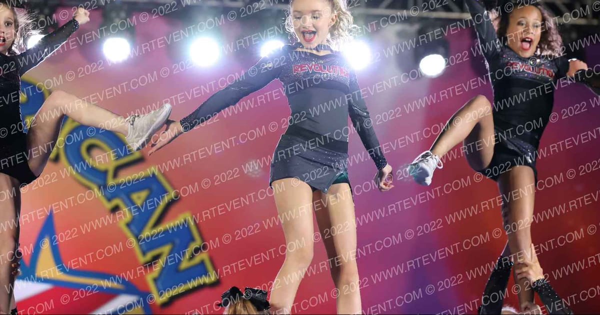 Cheer Revolution J2 Crew · The American Royale Sevierville Nationals DIDII