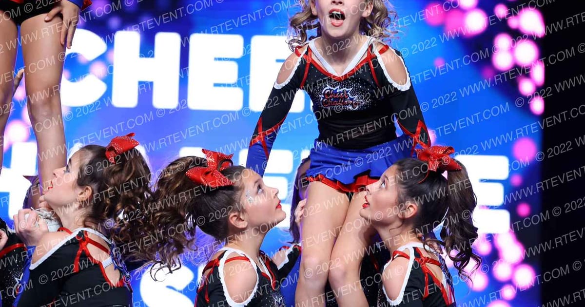 Cheer Challenge Allstars Glamour Girls · Virginia Beach Grand National Championship