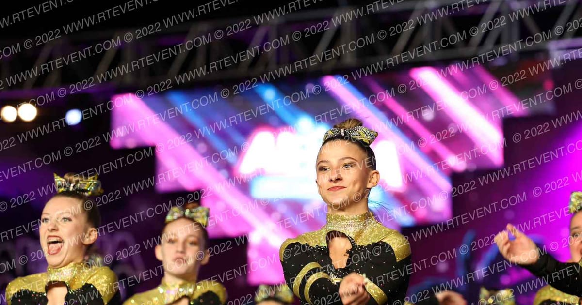 The Hive Cheer Black Out · Aloha Grand Nationals
