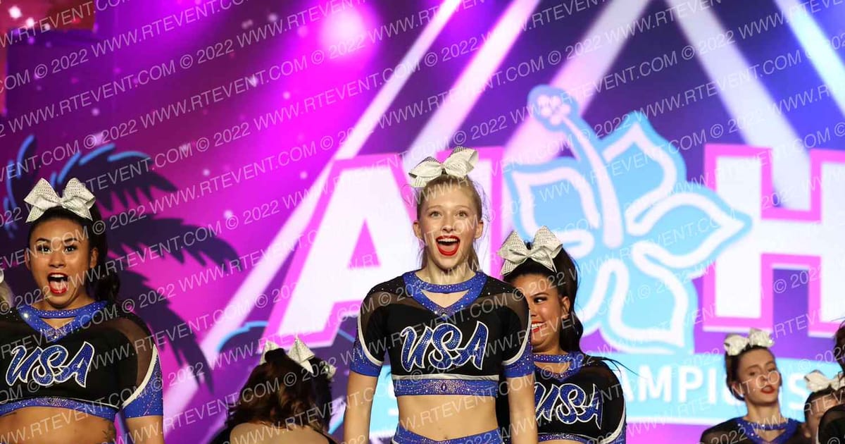 USA Starz Lady Liberty · Aloha Grand Nationals