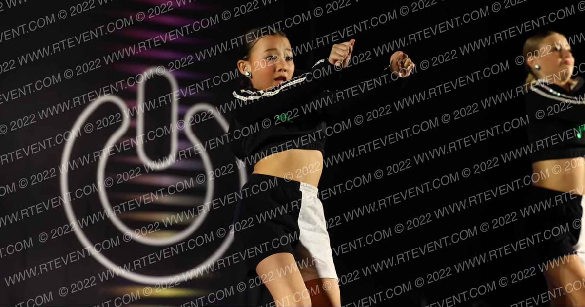 Dancin Bluebonnets Youth Hip Hop Small · The Groove Dance Grand Nationals