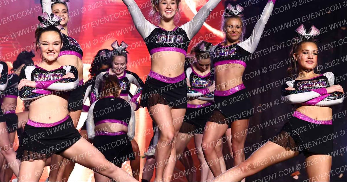 Evolution Cheer Black Diamonds · Gold Rush Chicago
