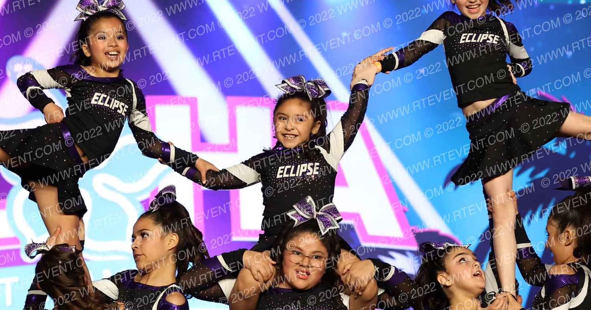 Desert Sky Eclipse Explosion · Aloha Grand Nationals