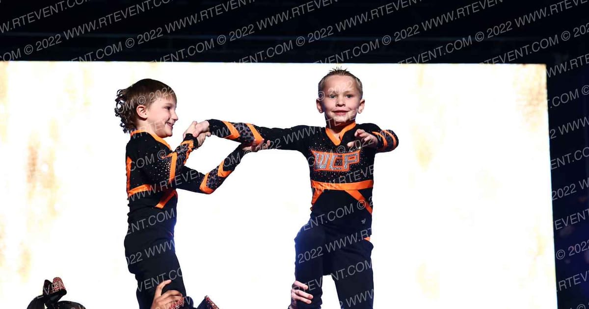 WILDCATS Cheer Pride PUMAS · Gold Rush Chicago