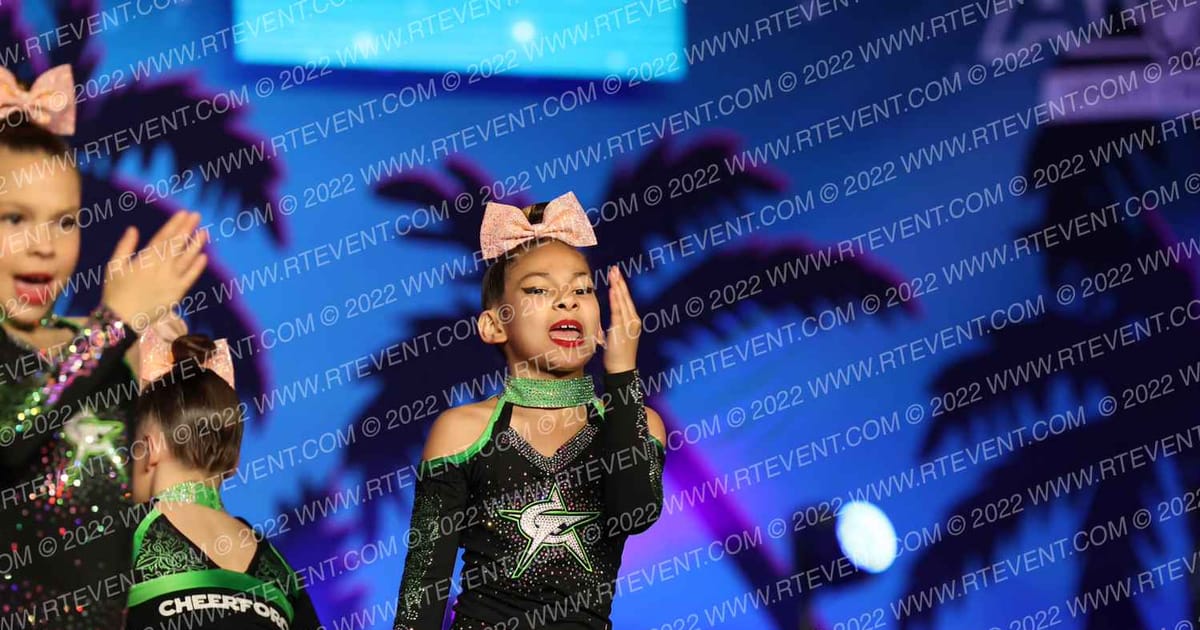 CheerForce Arizona FLUTTER · Aloha Grand Nationals