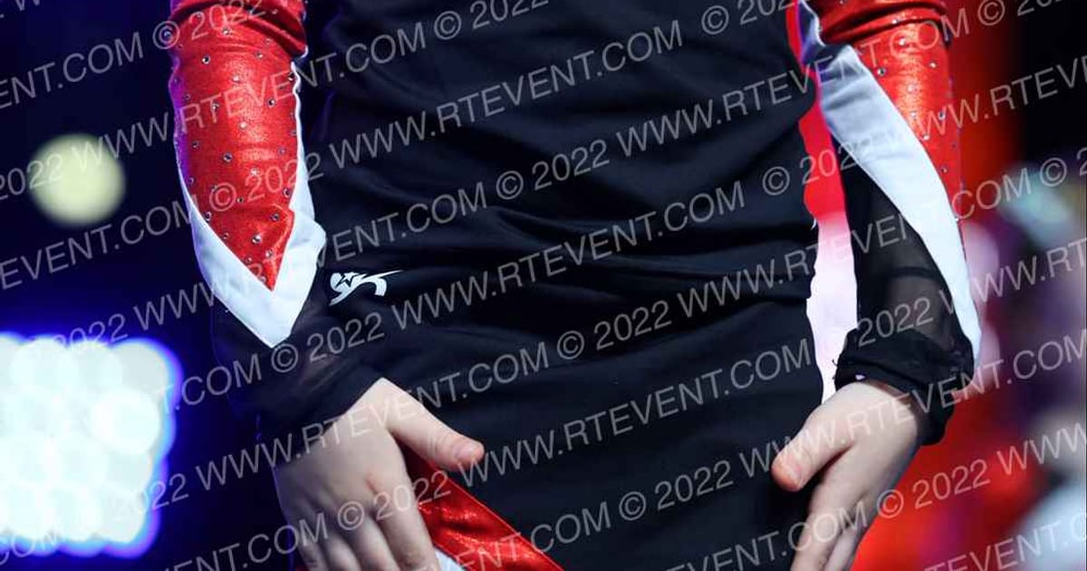 Laurel Youth Cheer Starz Tiny · Virginia Beach Grand National Championship