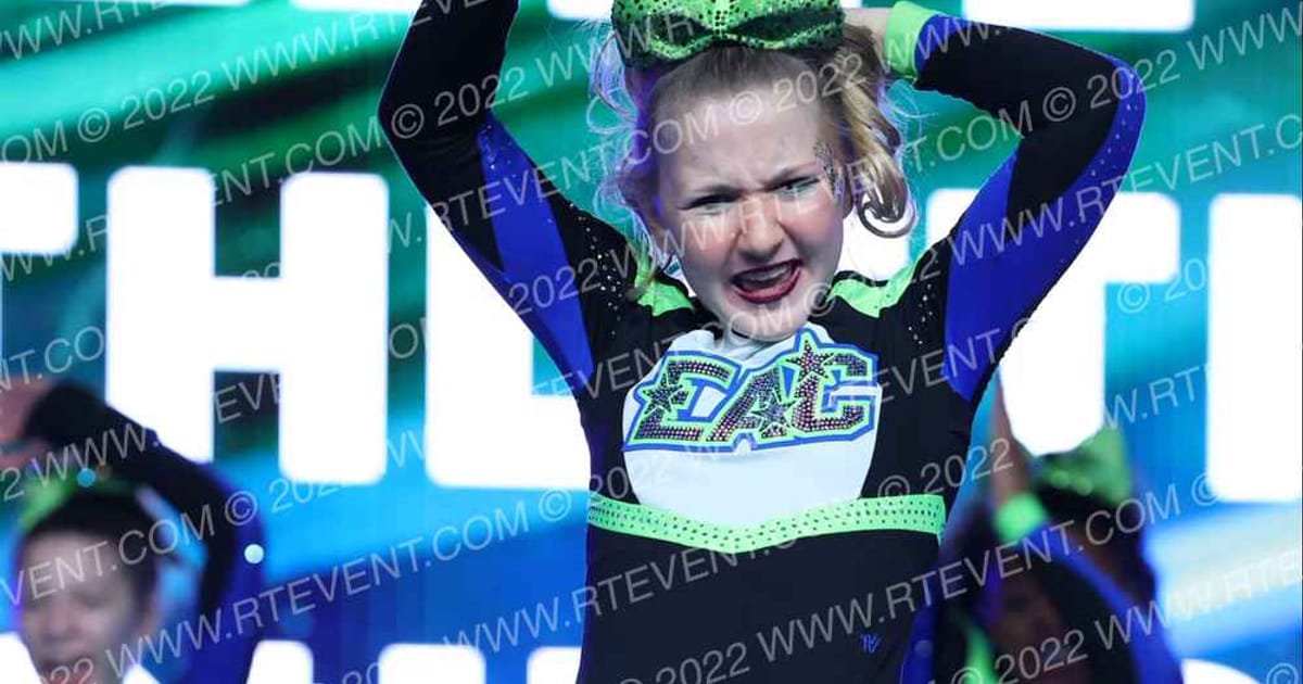 Elite Athletic Cheer Lime Crew · Virginia Beach Grand National Championship