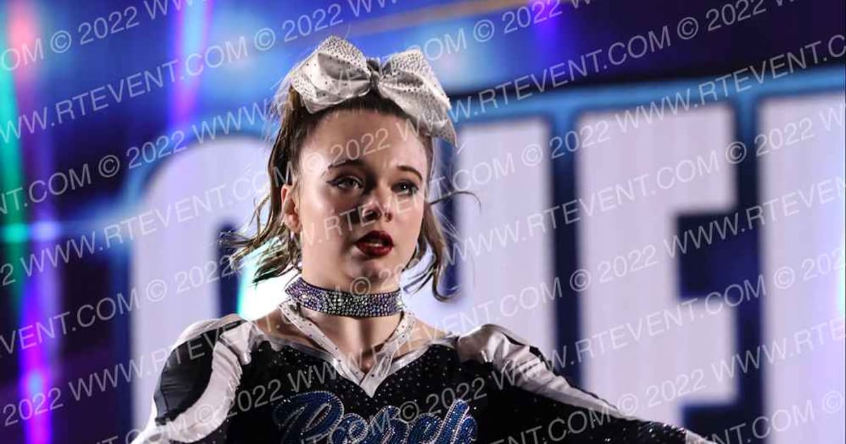 Rebels Elite Cheer Lovestruck · CHEERSPORT Reading Classic