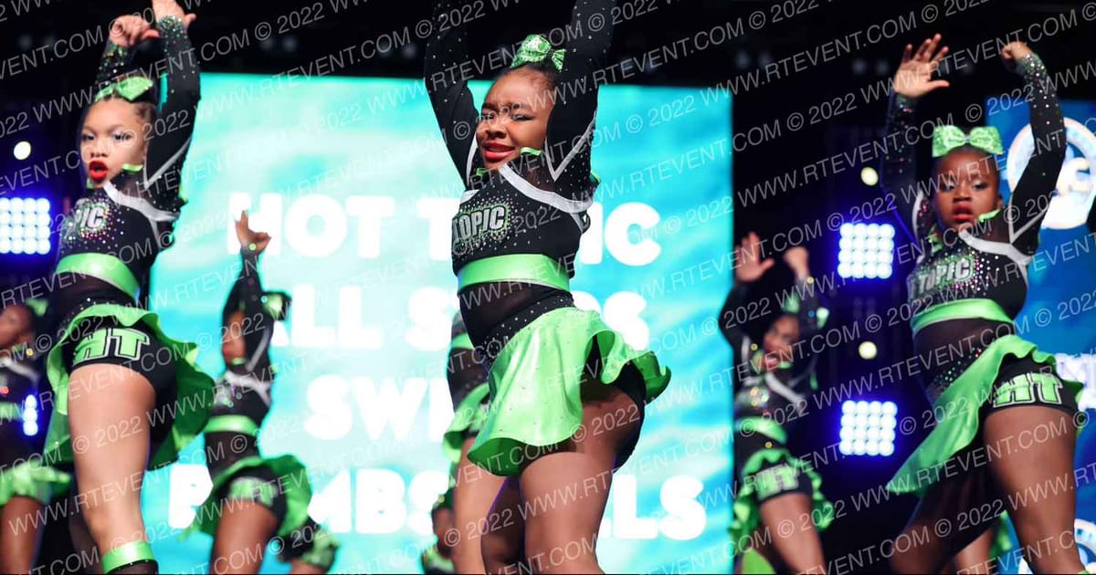 Hot Topic All Stars Sweet Bombshells · Virginia Beach Grand National Championship