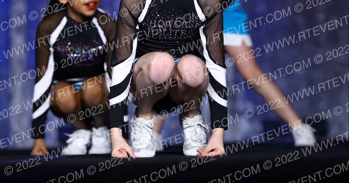 Showcase Spirit Pup Sharks · Spirit Fest Providence Grand Nationals