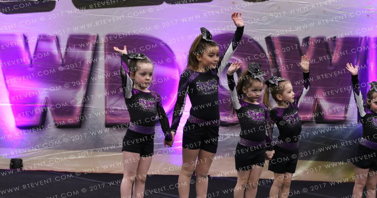 Power Cheer Little Rockets · Spotlight Showdown