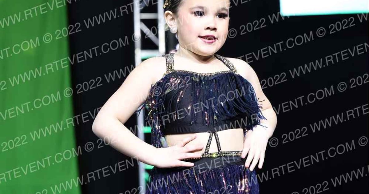 Foursis Dance Academy Foursis Dazzler Tiny Novice Dance Team · CSG Dance Grand Nationals