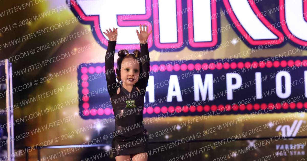 Element Elite Tumbling & Cheer TINY NOVICE · ENCORE Louisville SHOWDOWN
