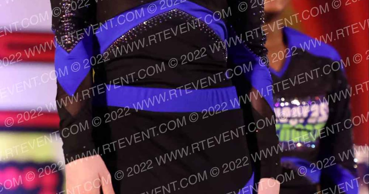 Bluegrass Cheercats White Tigers · ENCORE Louisville SHOWDOWN