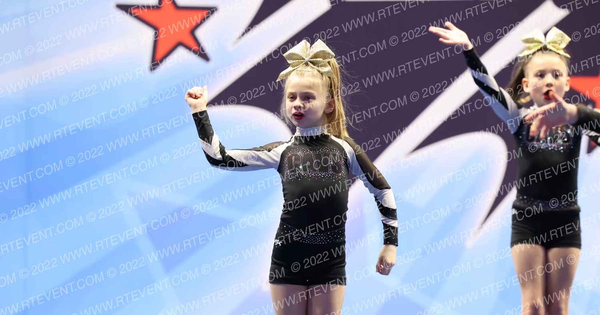 Winfield Cavaliers Mini Gold · SHAMROCK SHOWDOWN