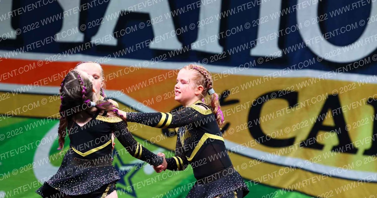 Legends Cheer Elite Iris · CANAM