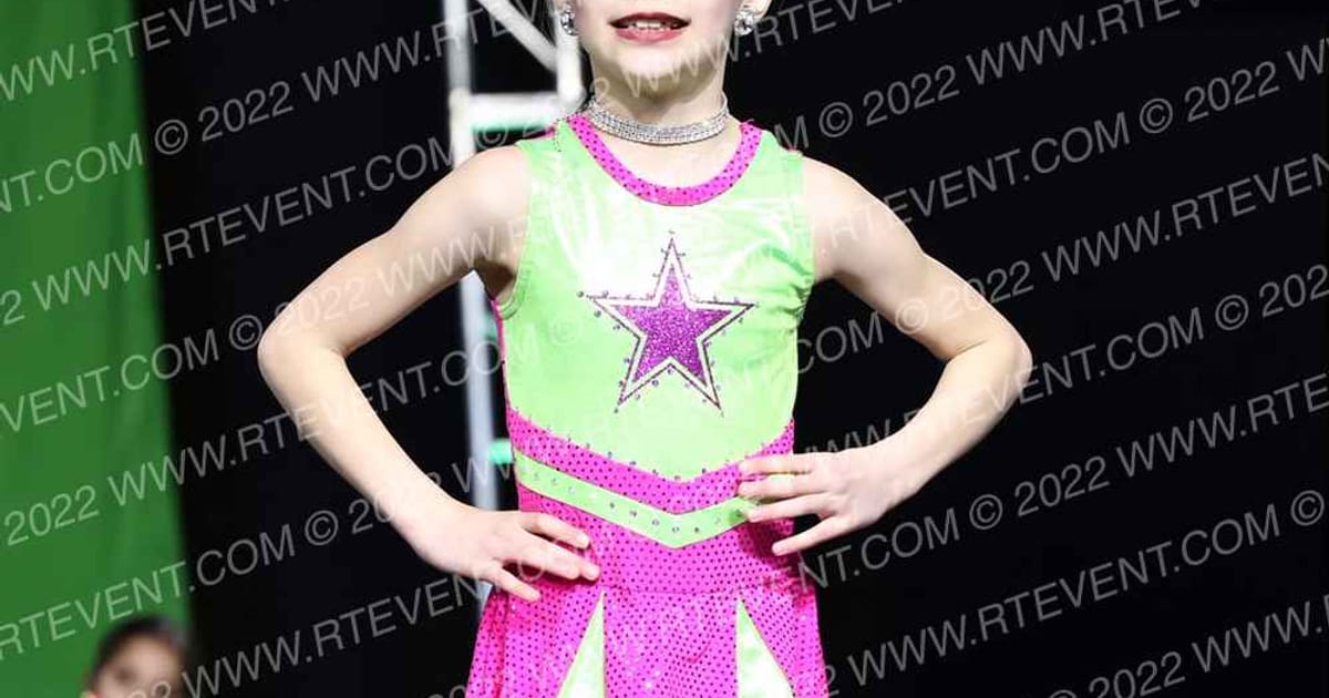 Foursis Dance Academy Foursis Dazzler Tiny Dance Team · CSG Dance Grand Nationals