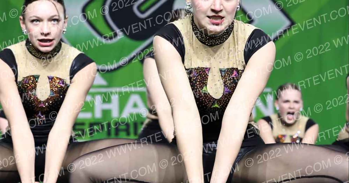 Foursis Dance Academy Foursis Dazzlerette Dance Team · CSG Dance Grand Nationals