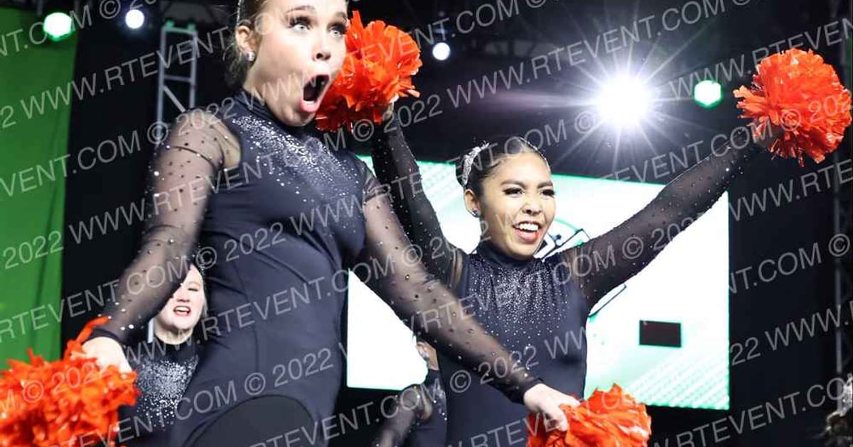 Shining Fame Performance Platinum Pom · CSG Dance Grand Nationals