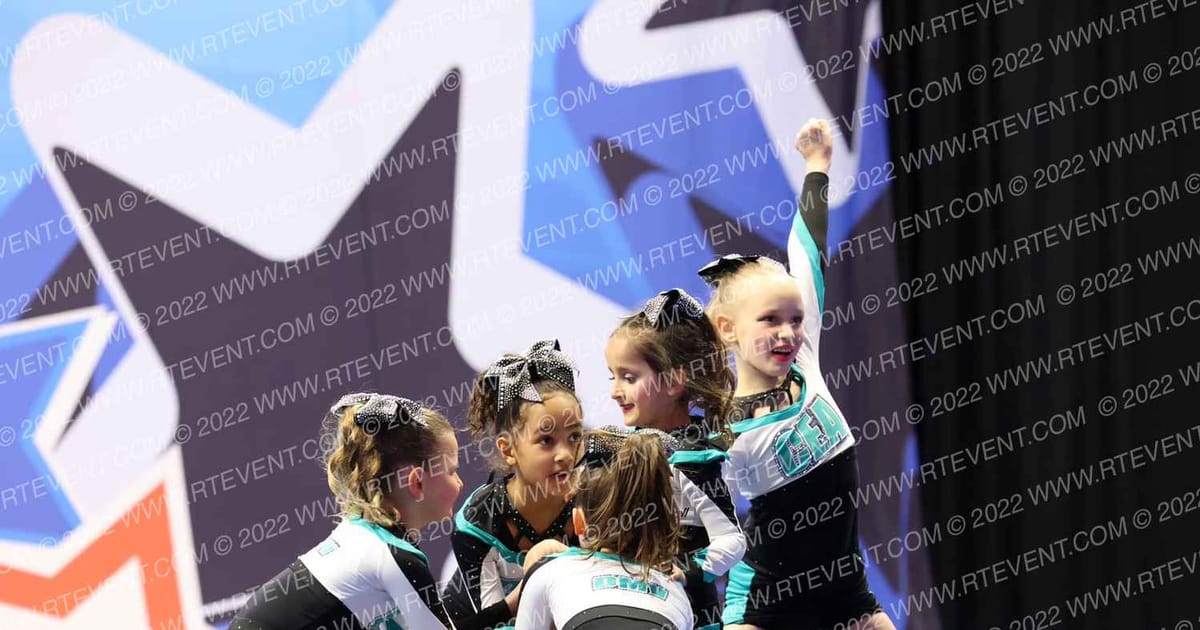 Cheer Extreme DMV Pearls · SHAMROCK SHOWDOWN