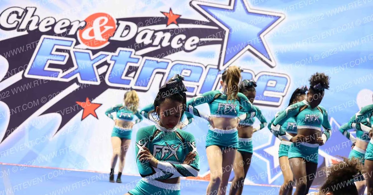 Cheer Extreme Fairfax Tripl3 T3al · SHAMROCK SHOWDOWN