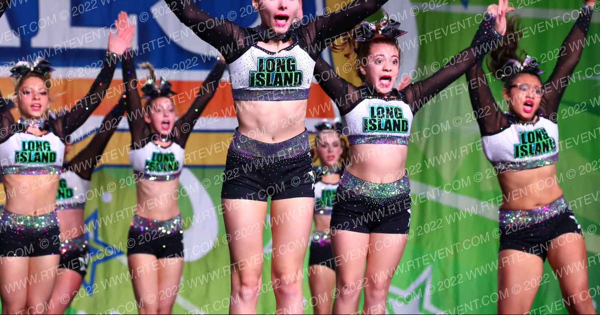 Long Island Cheer Chrome · CANAM