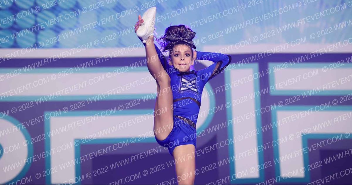 East Celebrity Elite - Hingham Hot Shots · Spirit Fest Providence Grand Nationals