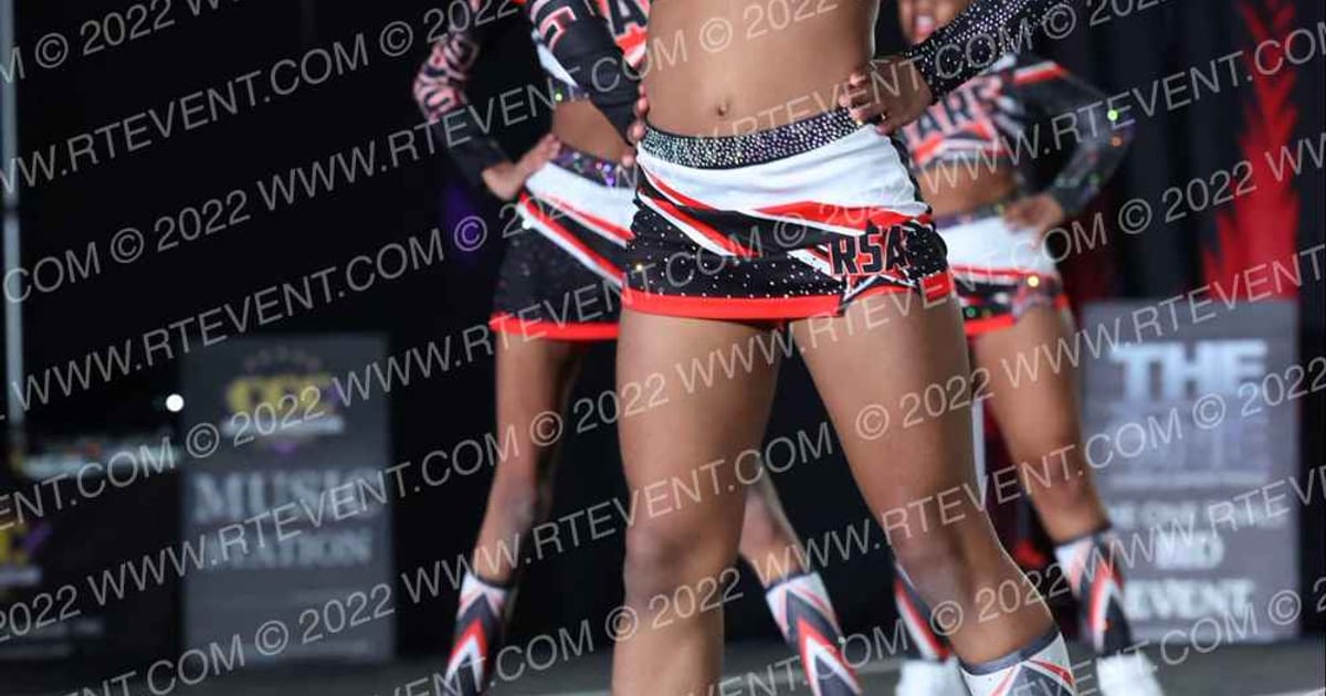 Rising Stars Academy of Cheer and Dance LADY ICONZ · Hooray fro Hollywood Cheer and Dance Championships