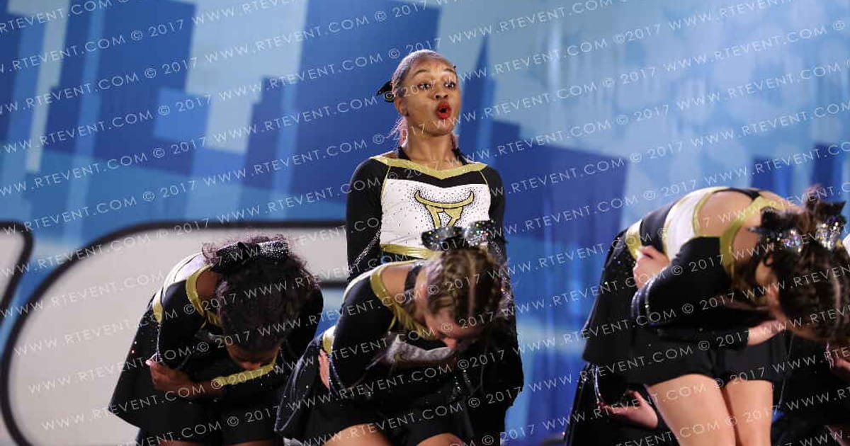 C4 Longhorns Gold · ATHLETIC CHATTANOOGA SUNDAY