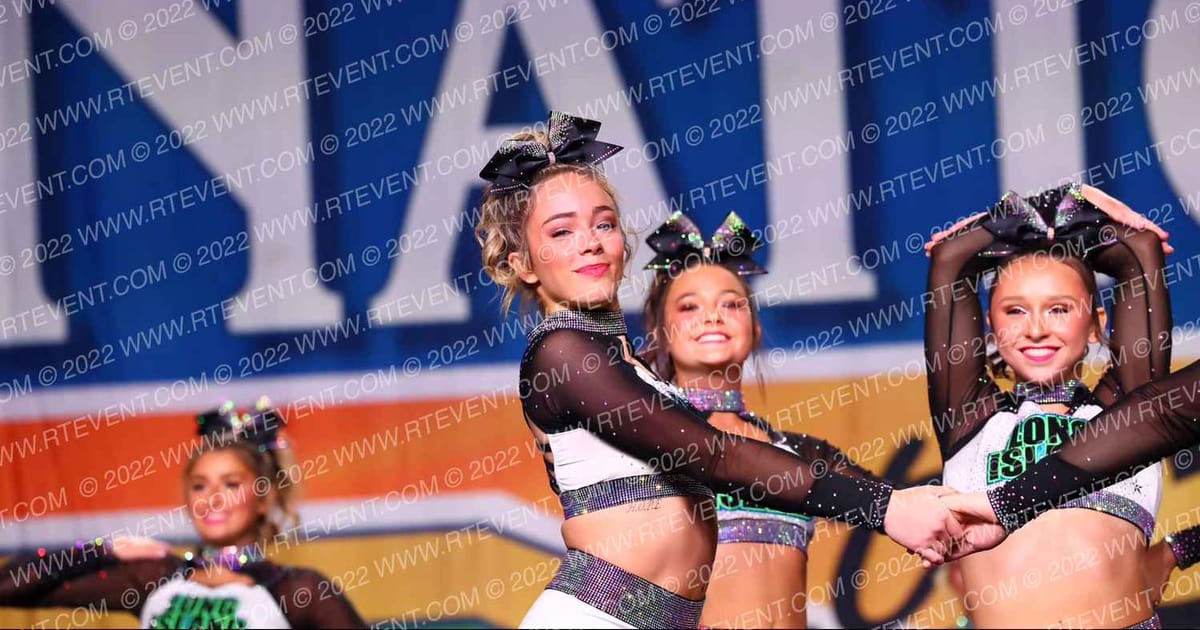 Long Island Cheer Diamonds · CANAM