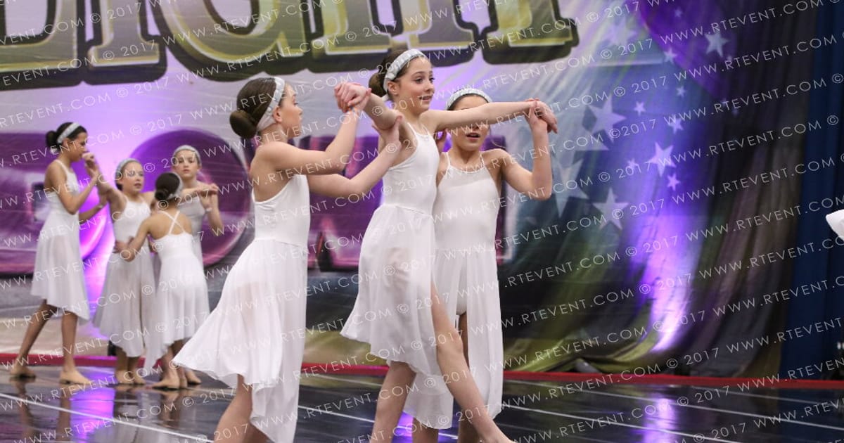 Power Cheer Aurora · Spotlight Showdown