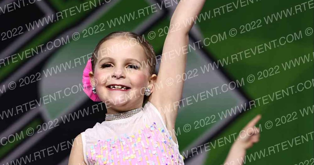 Foursis Dance Academy Foursis Dazzler Tiny Dance Team · CSG Dance Grand Nationals