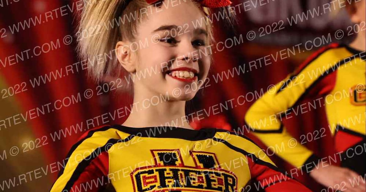 Terre Haute Cheer University PARTY PENGUINS · ENCORE Louisville SHOWDOWN